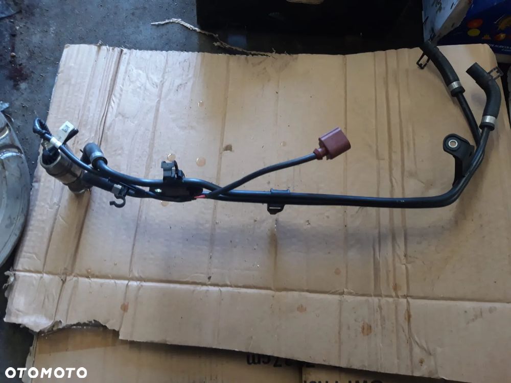 WTRYSKIWACZ ADBLUE VW AUDI SEAT SKODA 04L131113P - 3