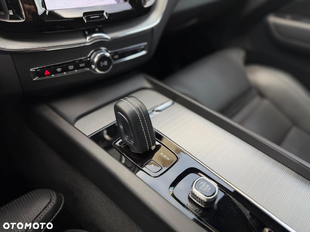 Volvo XC 60 - 27