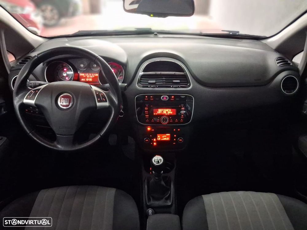 Fiat Punto 1.2 Lounge S&S - 15