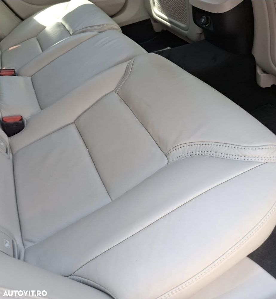 Volvo S90 D5 AWD Inscription - 28