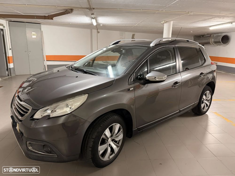 Peugeot 2008 1.6 BlueHDi Style - 2