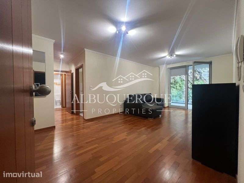 Apartamento T1 no Centro de Santa Cruz - Grande imagem: 5/12