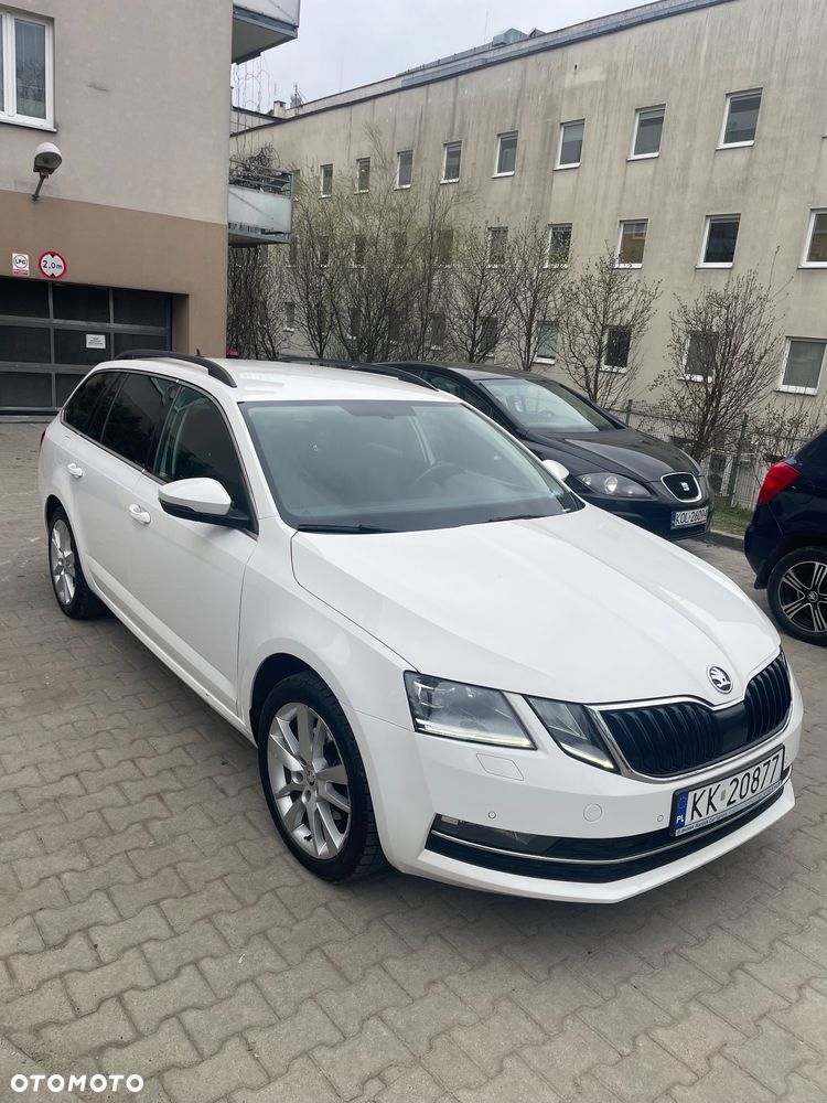 Skoda Octavia 2.0 TDI Ambition DSG - 3
