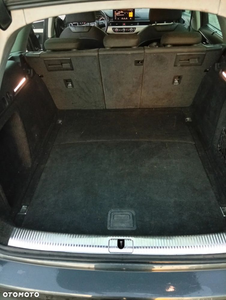 Audi A4 Avant 30 TDI S tronic - 5