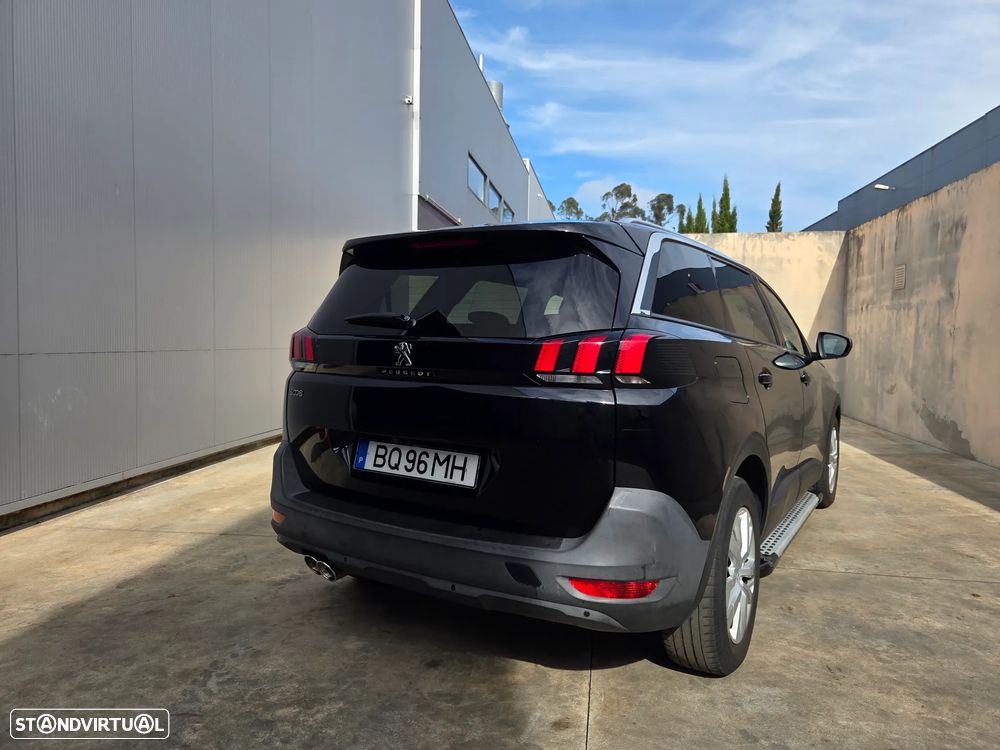 Peugeot 5008 - 31
