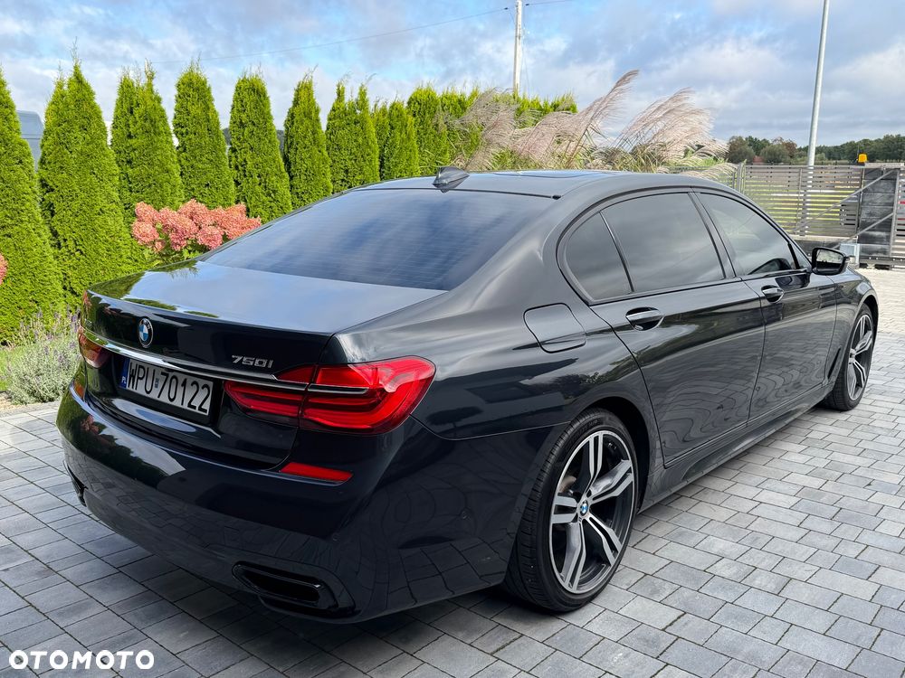 BMW Seria 7 750Li xDrive Edition Exclusive - 12