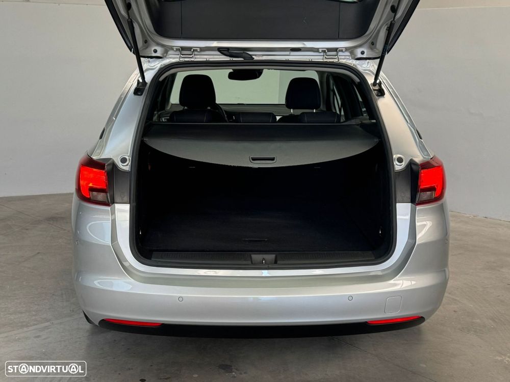 Opel Astra Sports Tourer 1.5 D Design & Tech Aut. S/S - 17