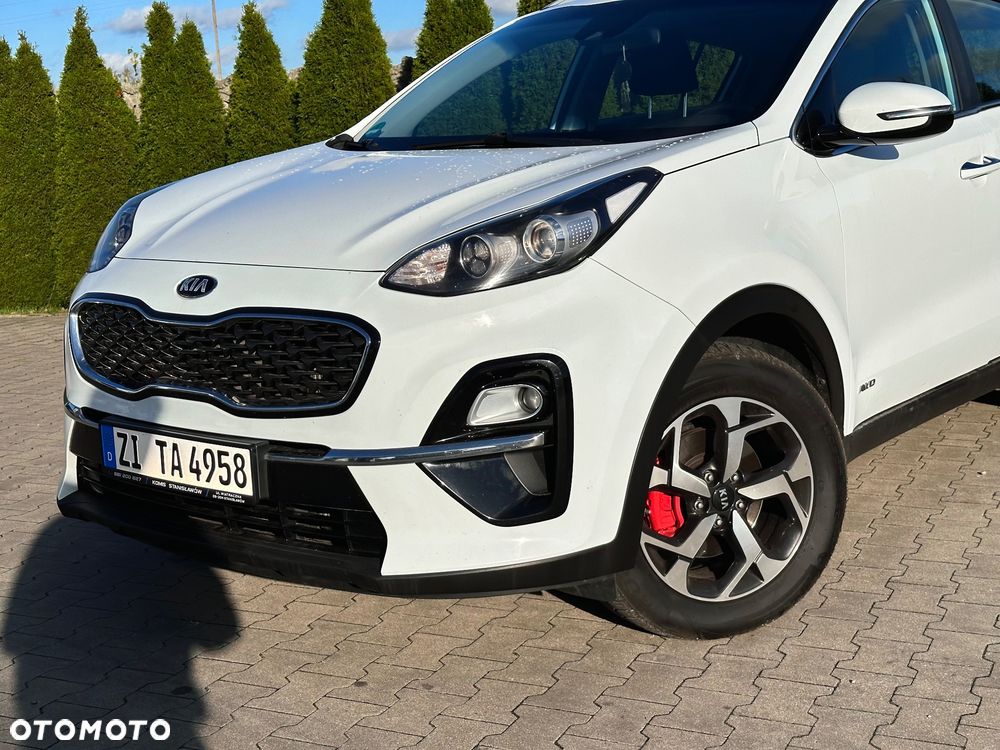 Kia Sportage 2.0 CRDI AWD Eco-Dynamics+ (48V M-H) SPIRIT - 9