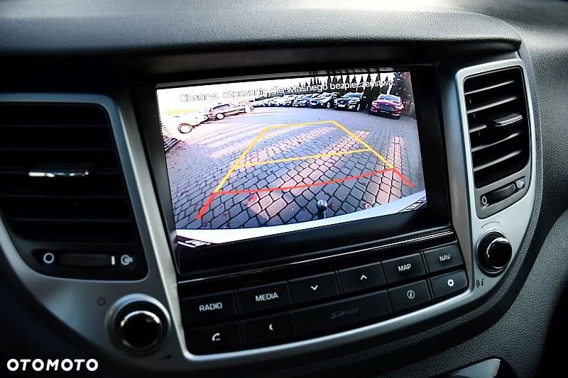 Hyundai Tucson 1.6 GDI BlueDrive Style 2WD - 13