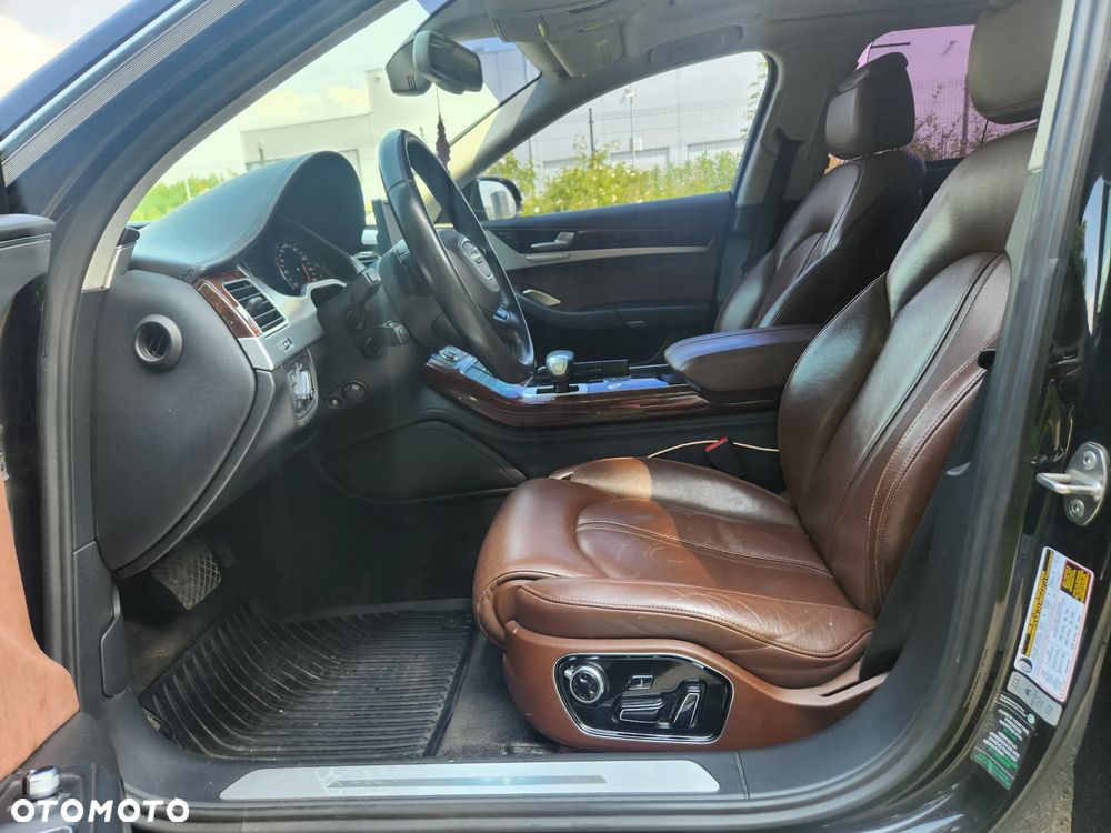 Audi A8 - 24