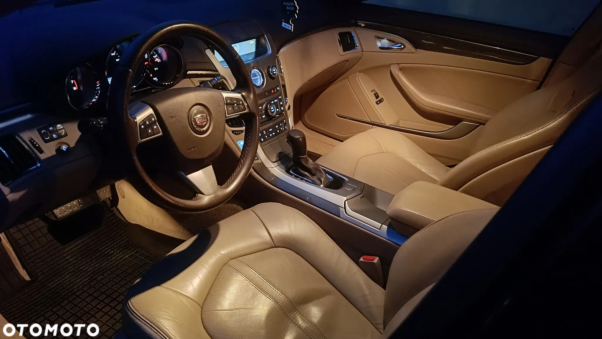 Cadillac CTS 3.6 V6 Automatik AWD Sport Luxury - 32
