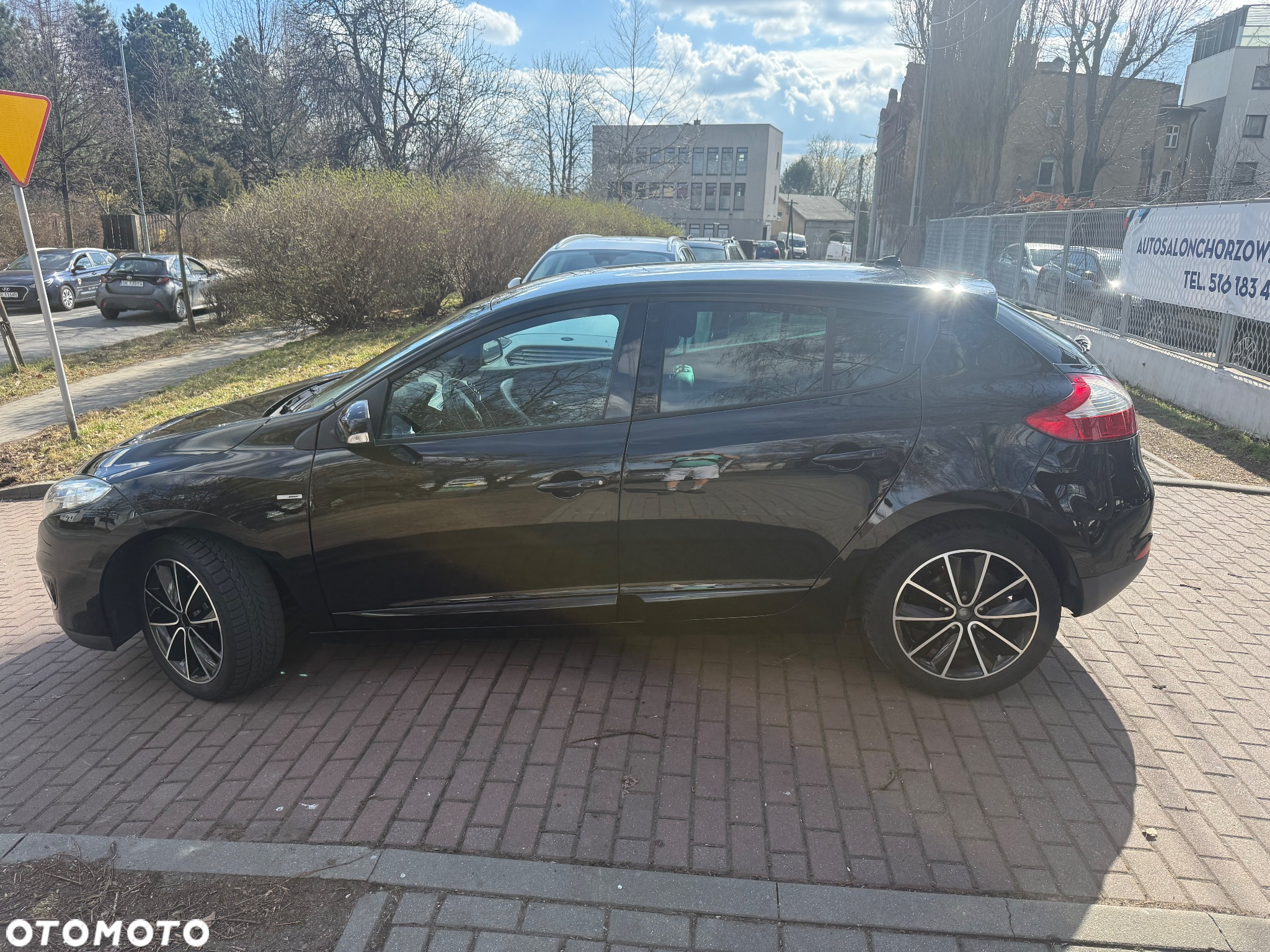 Renault Megane Grandtour ENERGY TCe 115 Start & Stop Bose Edition - 10