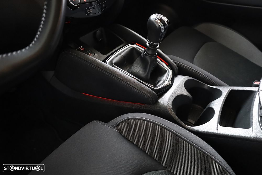 Nissan Qashqai 1.5 dCi N-Connecta J18 - 36