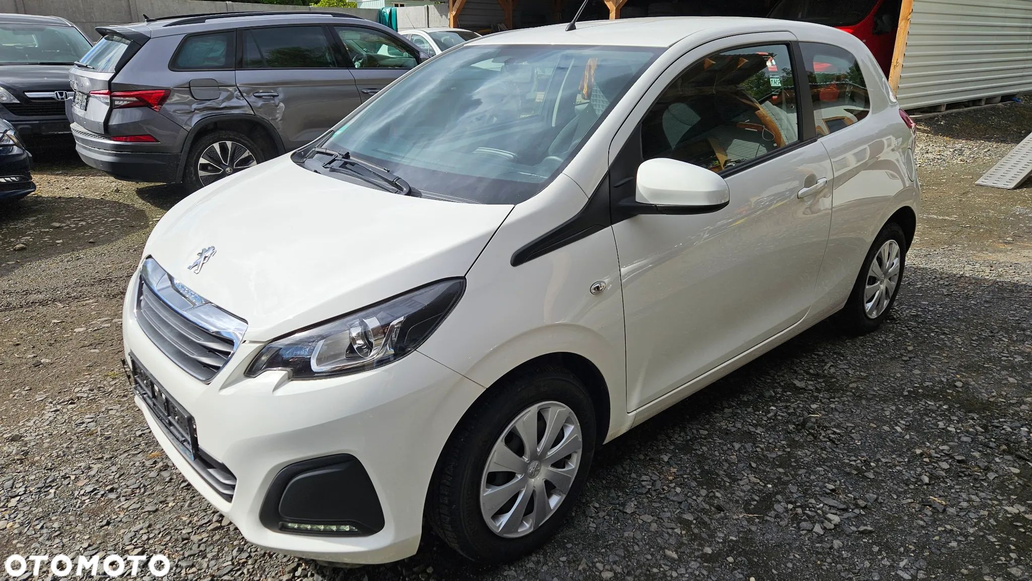 Peugeot 108 - 1