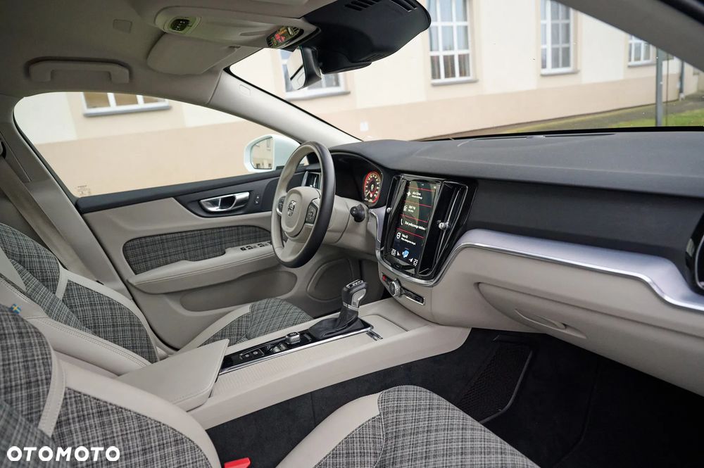 Volvo V60 - 33