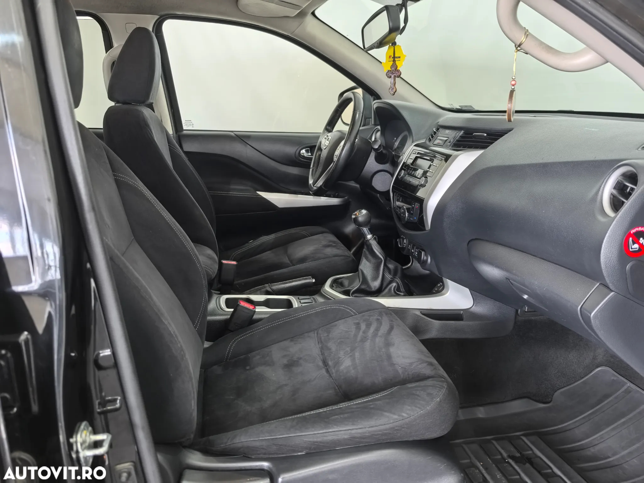 Nissan Navara 2.3 dCi Double Cab N-Connecta - 22