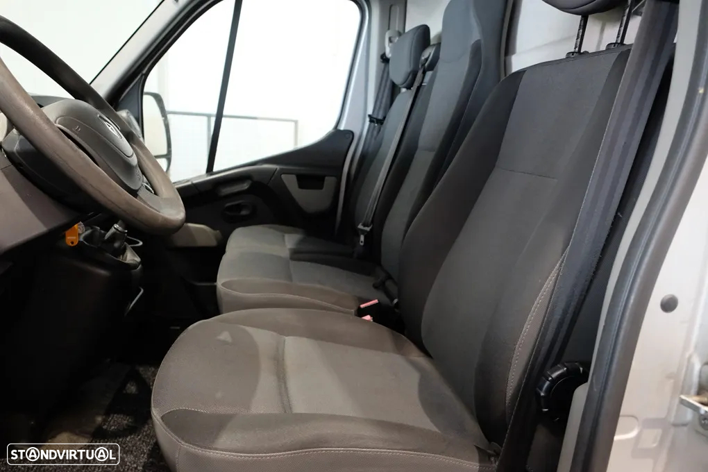 Renault Master 2.3 DCI 145cv L1H2 c/IVA - 10