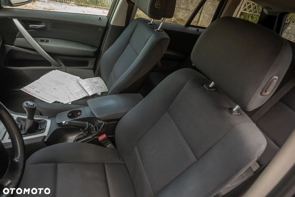 BMW X3 xDrive18d Edition Lifestyle - 17
