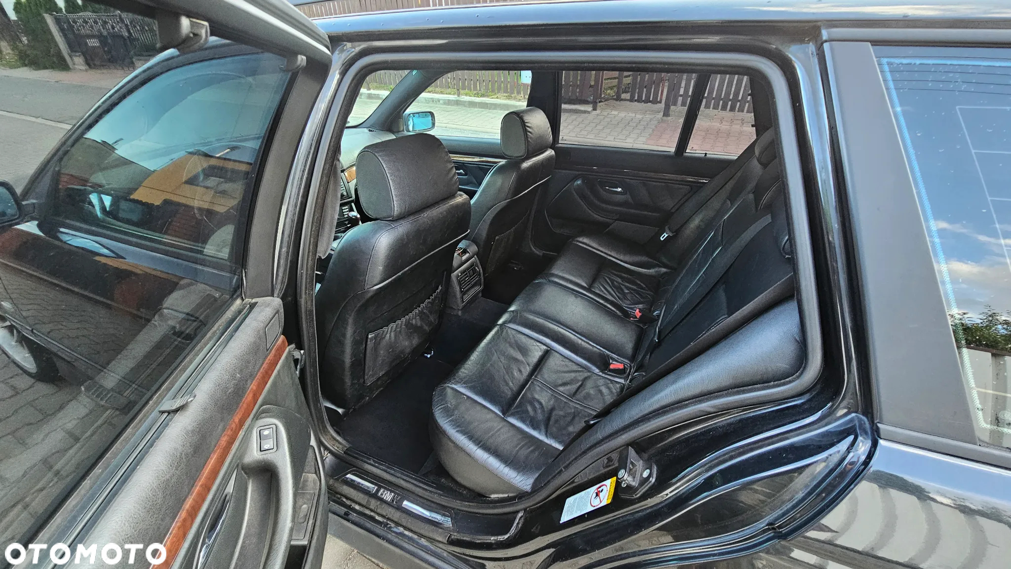 BMW Seria 5 530d Touring - 10