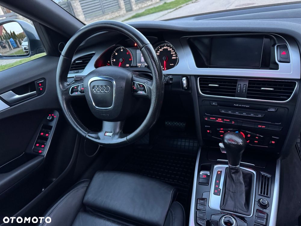 Audi A4 Avant - 29