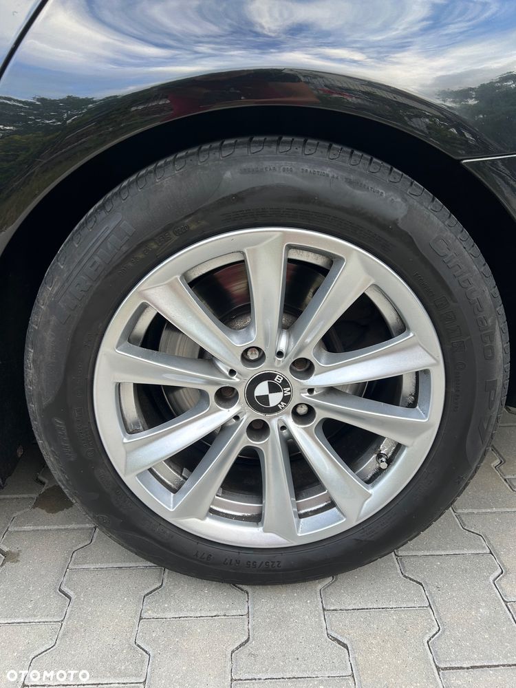BMW Seria 5 535i xDrive - 31