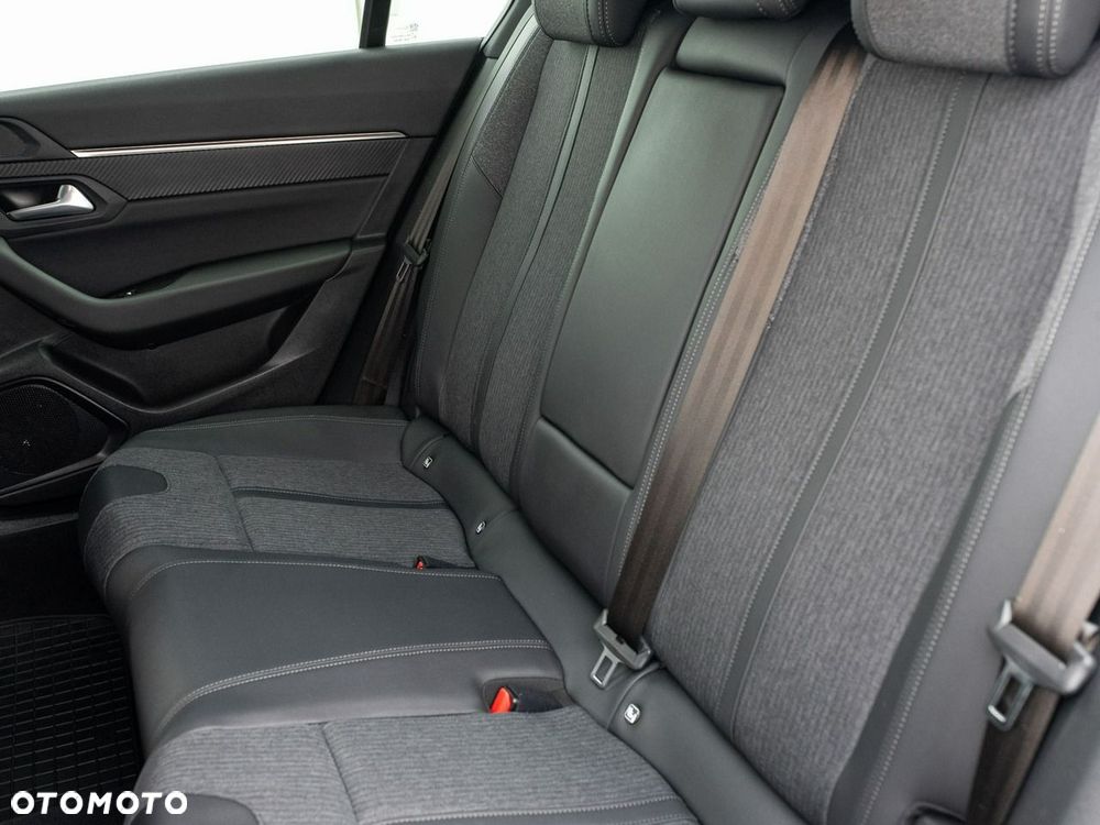 Peugeot 508 1.5 BlueHDi Allure Pack S&S EAT8 - 28