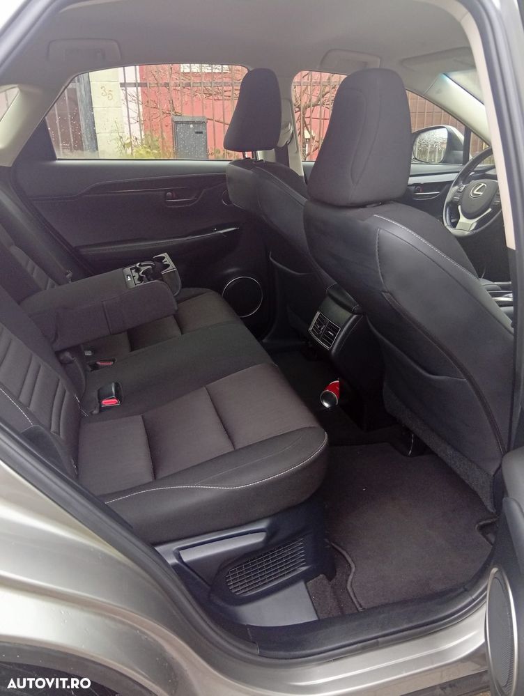 Lexus Seria NX 300h AWD Executive Plus - 8