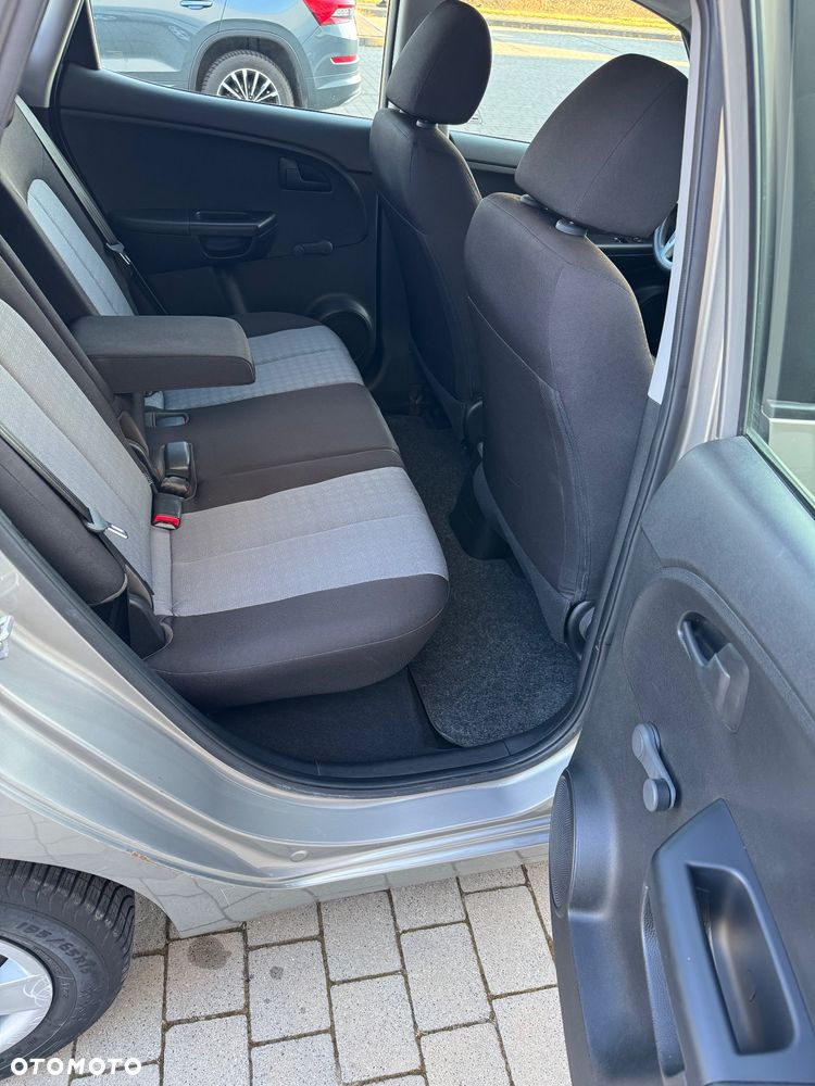 Kia Venga 1.4 CVVT Dream Team Edition - 8