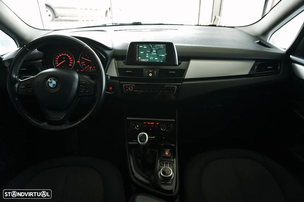 BMW 216 Gran Tourer d 7L Line Luxury - 8