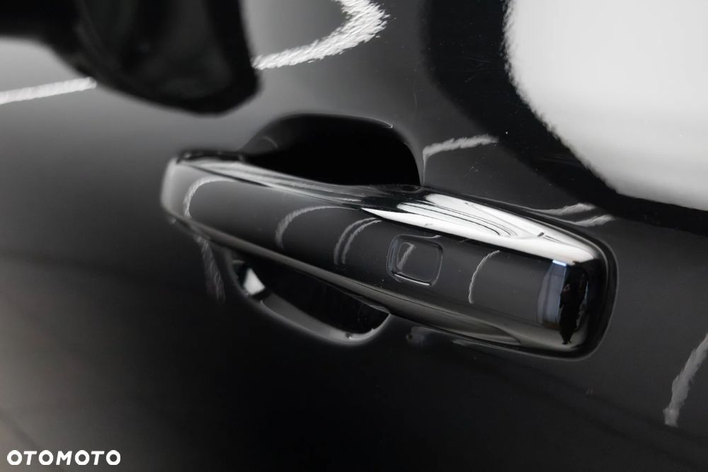 Volvo XC 60 B4 D AWD Plus Dark - 13