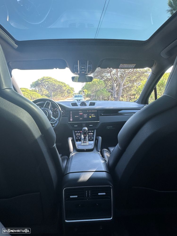 Porsche Cayenne E-Hybrid Tiptronic S - 8