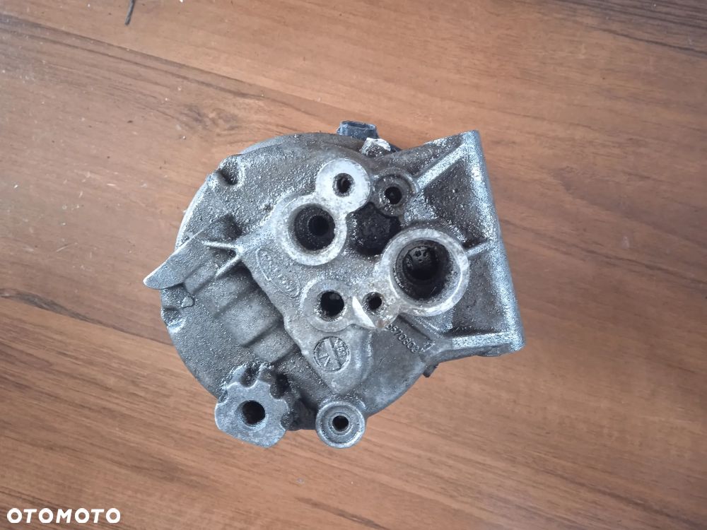 Sprężarka klimatyzacji	Renault Megane II 1.6 - 4