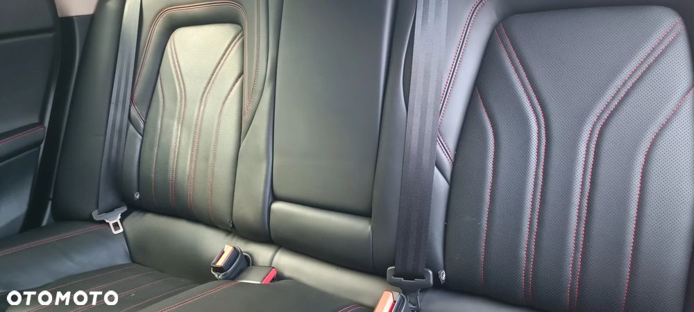 Maserati Quattroporte S Q4 GranSport - 10