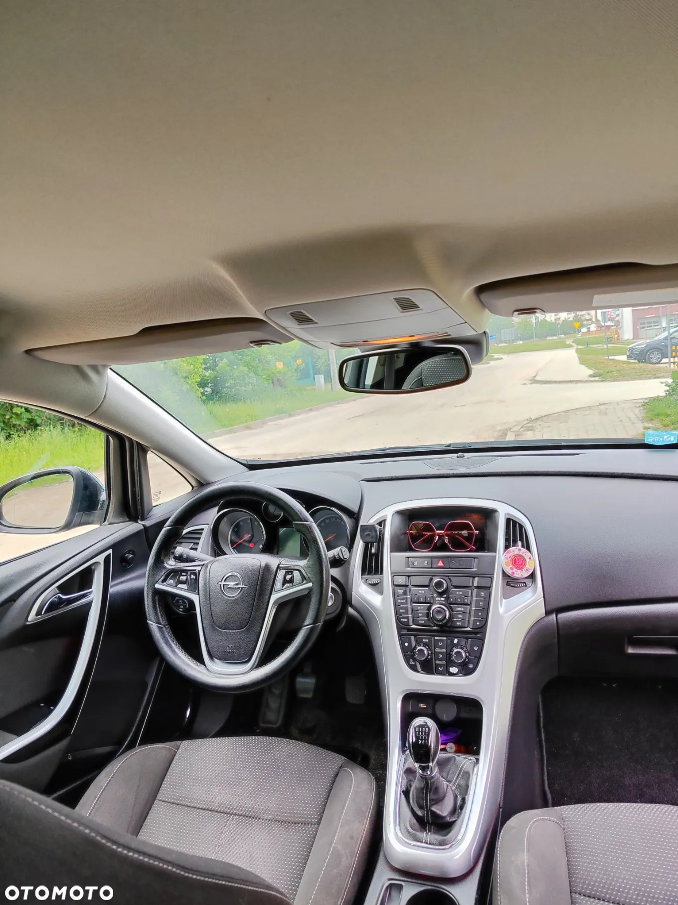 Opel Astra 1.4 Turbo Style - 11