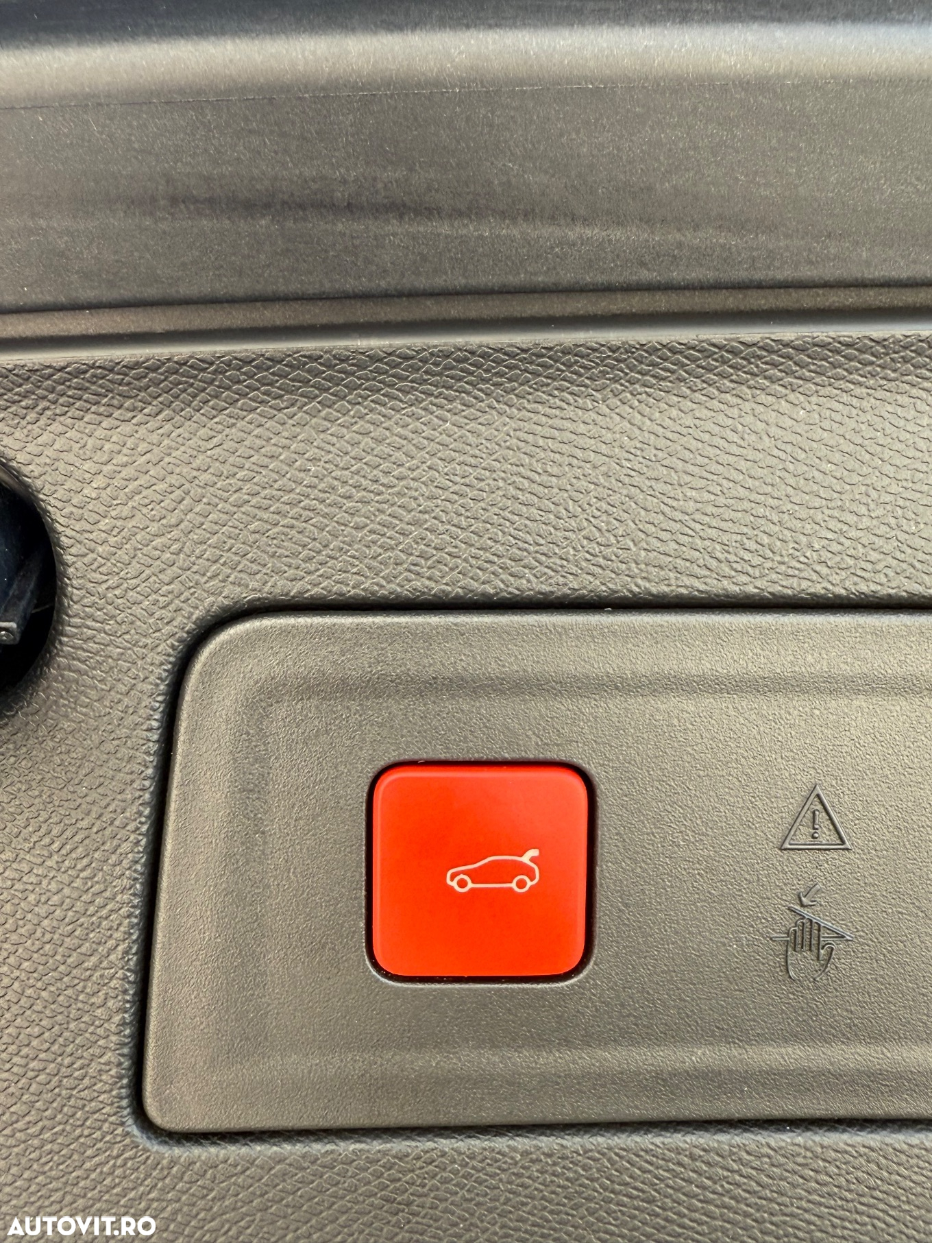 Peugeot 508 SW Plug-In Hybrid 225 e-EAT8 Allure Pack - 27