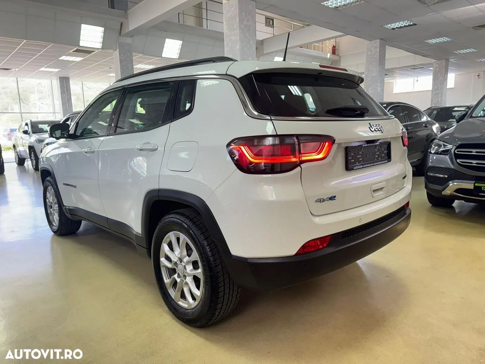Jeep Compass 1.3 T4 4xe PLUG-IN HYBRID Automatik Altitude - 9