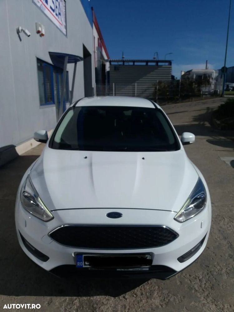 Ford Focus - 1