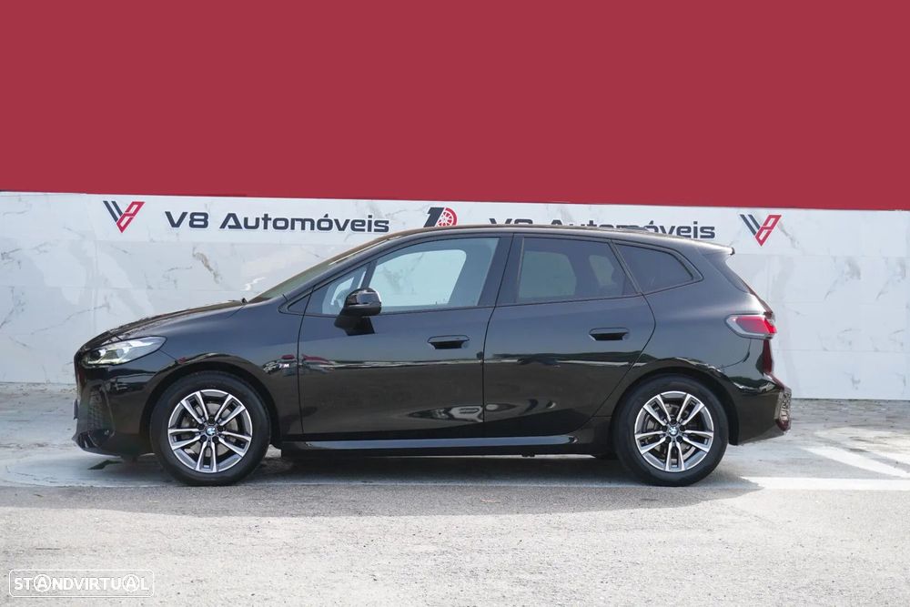 BMW 218 Active Tourer i Pack Desportivo M Auto - 2