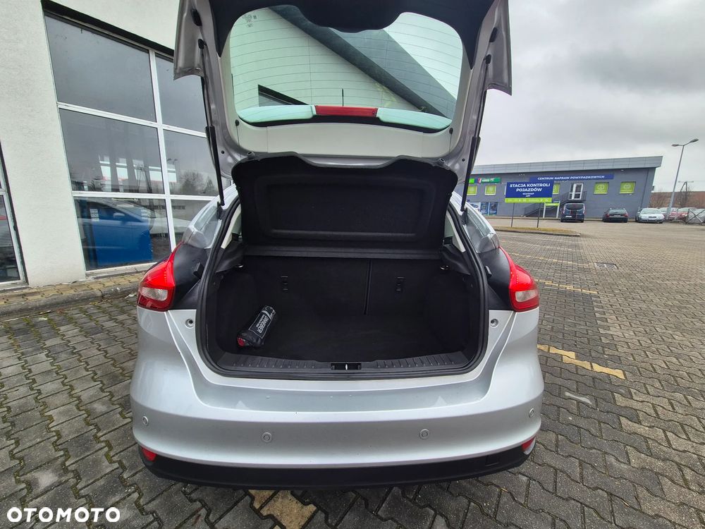 Ford Focus 1.6 TDCi DPF Start-Stopp-System Trend - 10