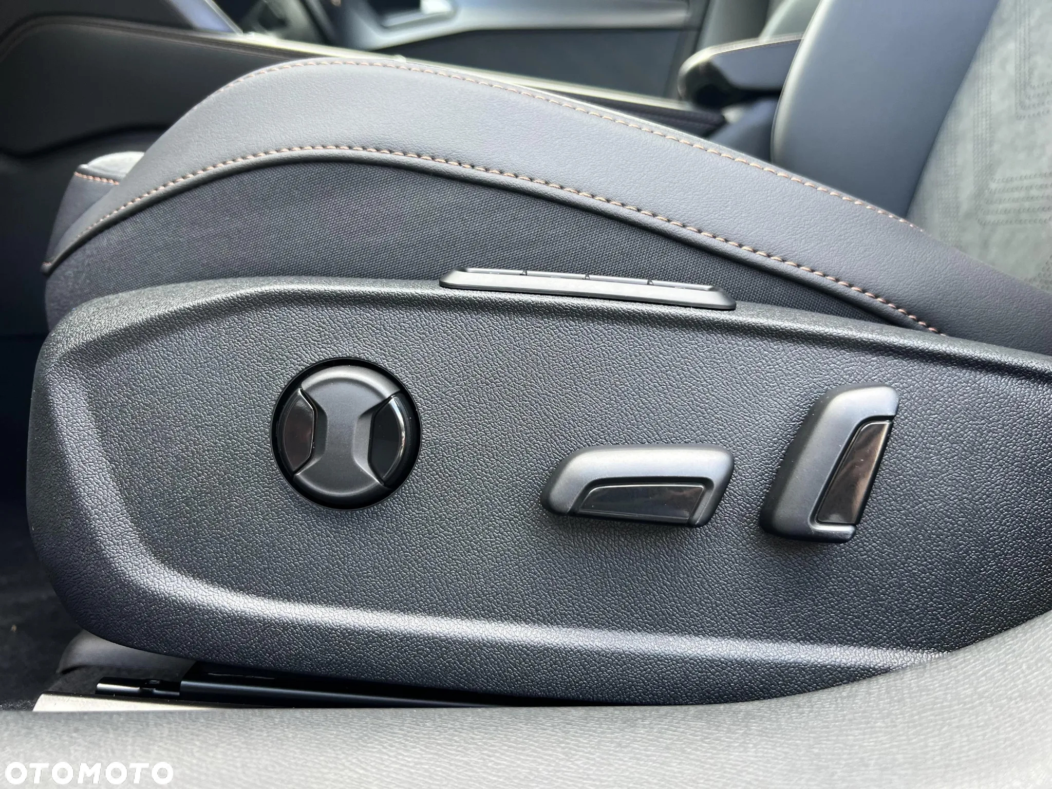 Cupra Leon - 12