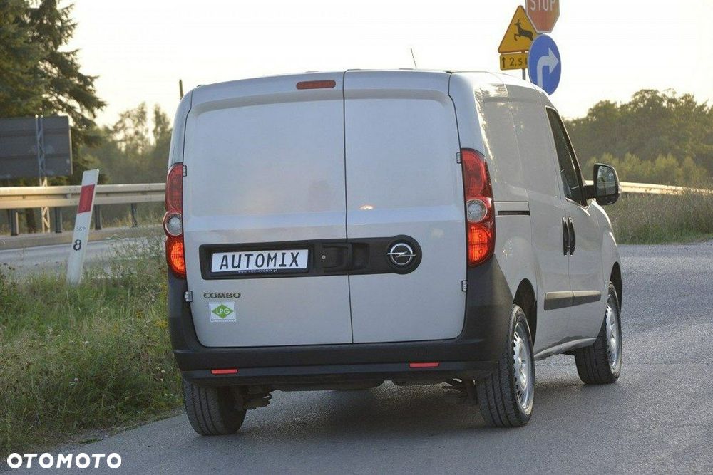 Opel Combo - 6