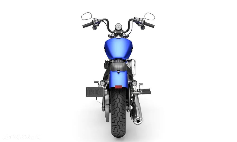 Harley-Davidson Softail Street Bob - 12