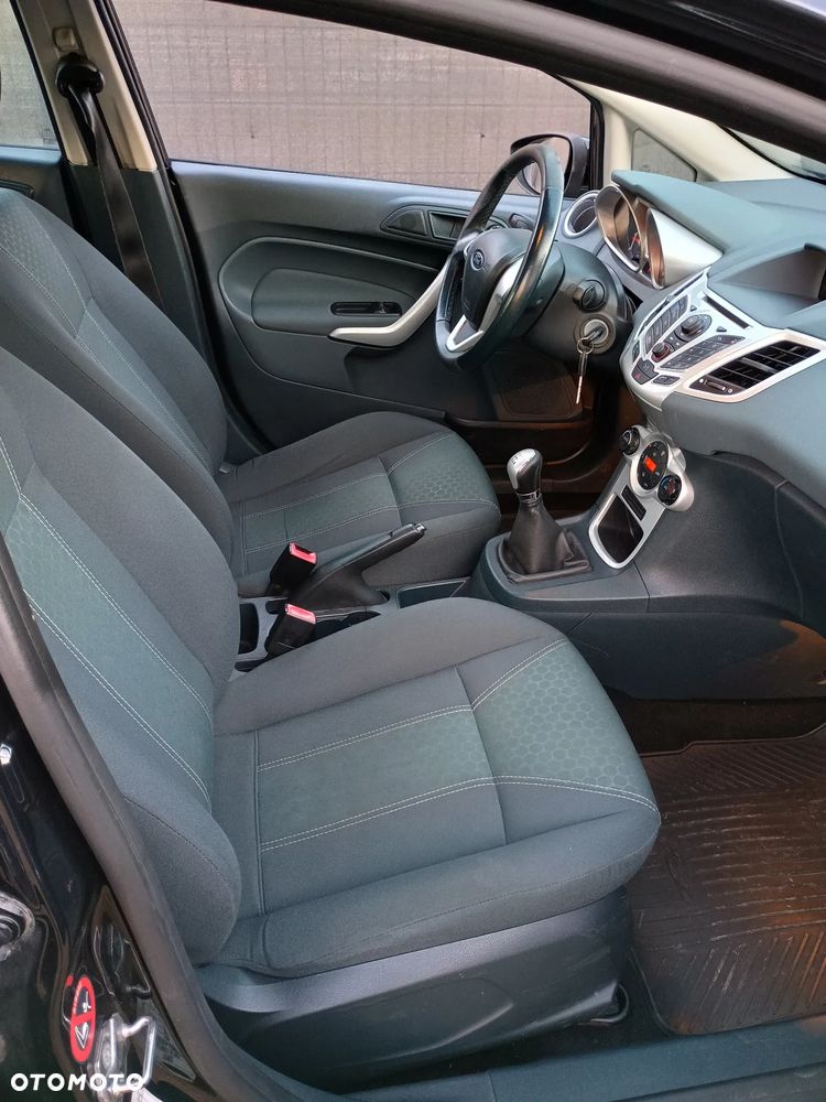 Ford Fiesta 1.25 Titanium - 5