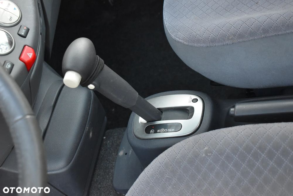 Nissan Micra - 8
