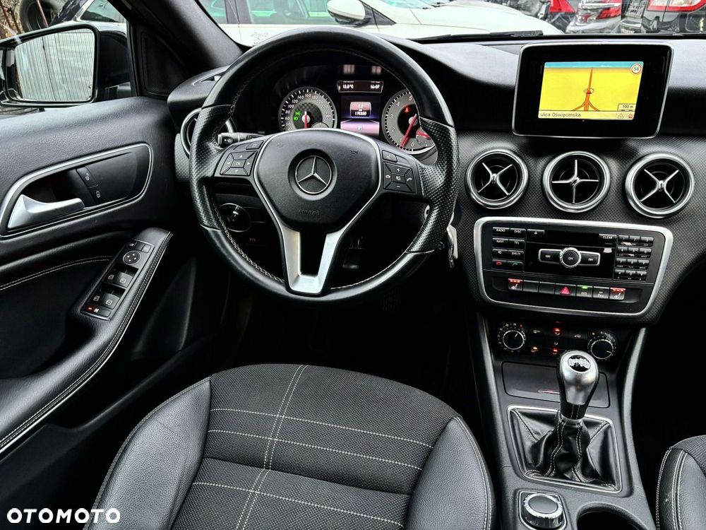 Mercedes-Benz Klasa A 180 Urban - 22
