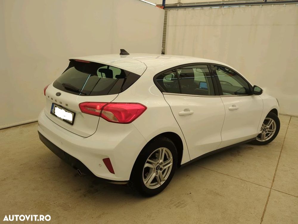 Ford Focus 1.0 EcoBoost Trend Edition - 3