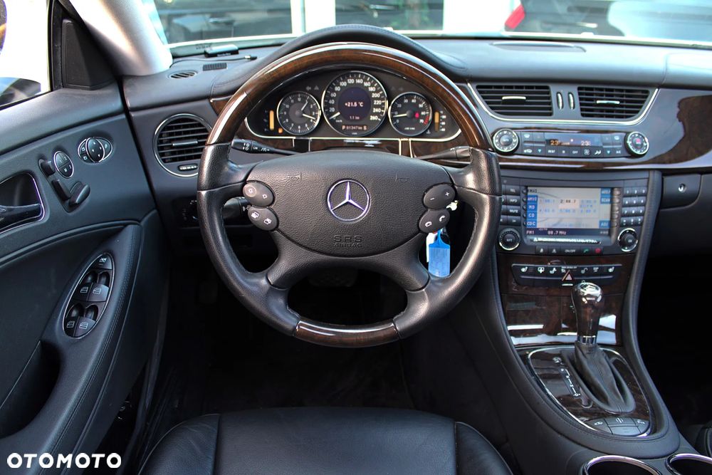 Mercedes-Benz CLS 500 - 16