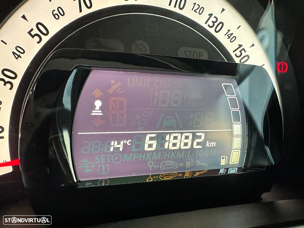 Renault Twingo SCe 70 S&S Luxe - 17