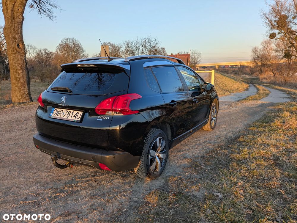 Peugeot 2008 - 6
