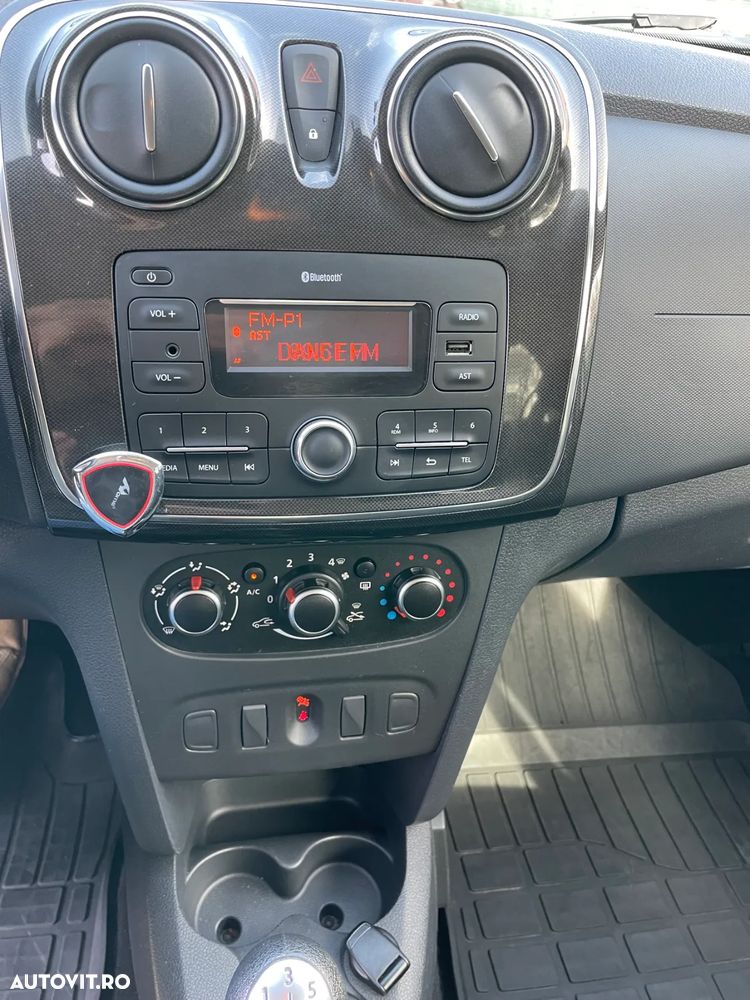 Dacia Logan 0.9 TCe Laureate - 10